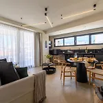 아파트 Luaz