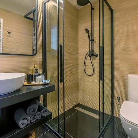 Luaz Apartmán Volos