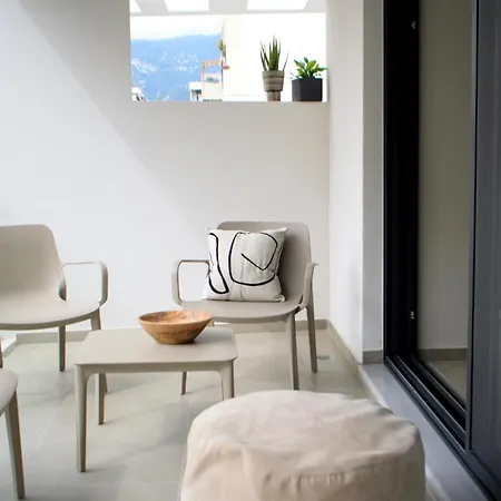 Luaz Apartmán Volos