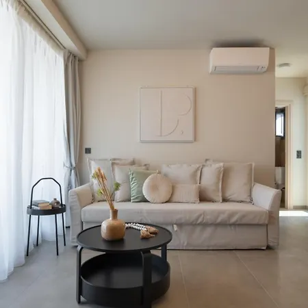 Luaz Apartmán Volos